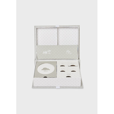 Аксесуари, Коробка для сувенірів новонародженого (перший зуб, перше волосся, перші носочки) та інші памятні речі., Сірий, Mayoral Іспанія, 26VL